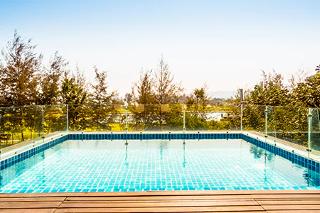 Cost of Glass Pool Fence Repair in Northwest Edmonton