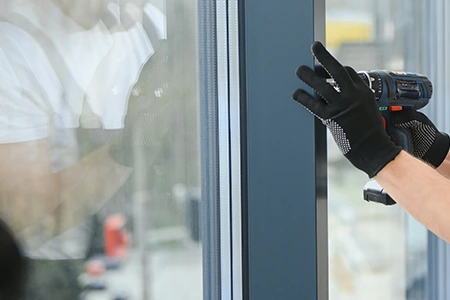 Same Day Glass Repair Car in Northwest Edmonton